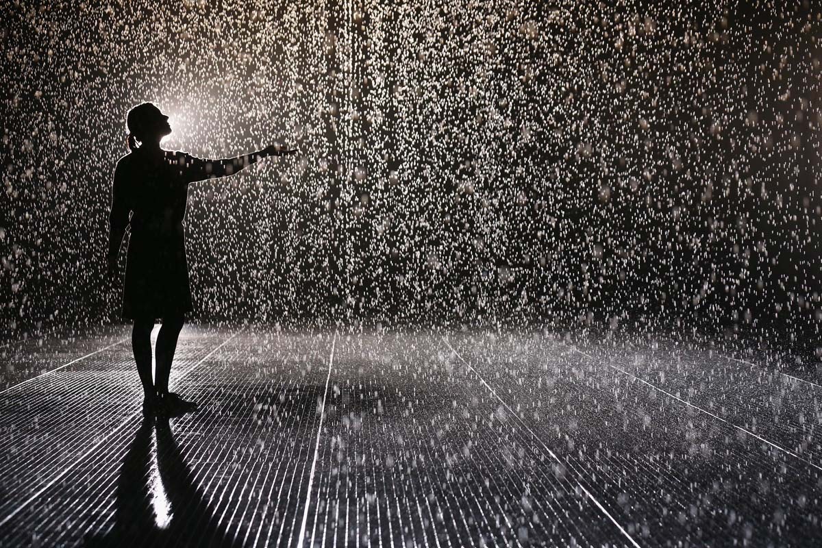 rain-water-drops-woman-2815912-1200x800.jpg